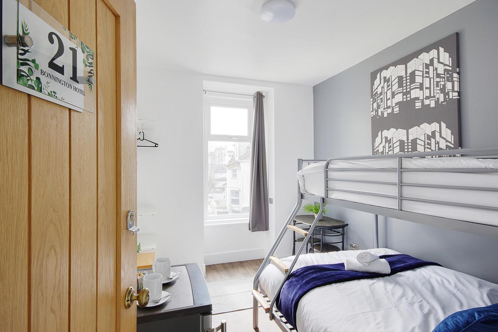 Azure Beach Hotel Bournemouth Ngoại thất bức ảnh