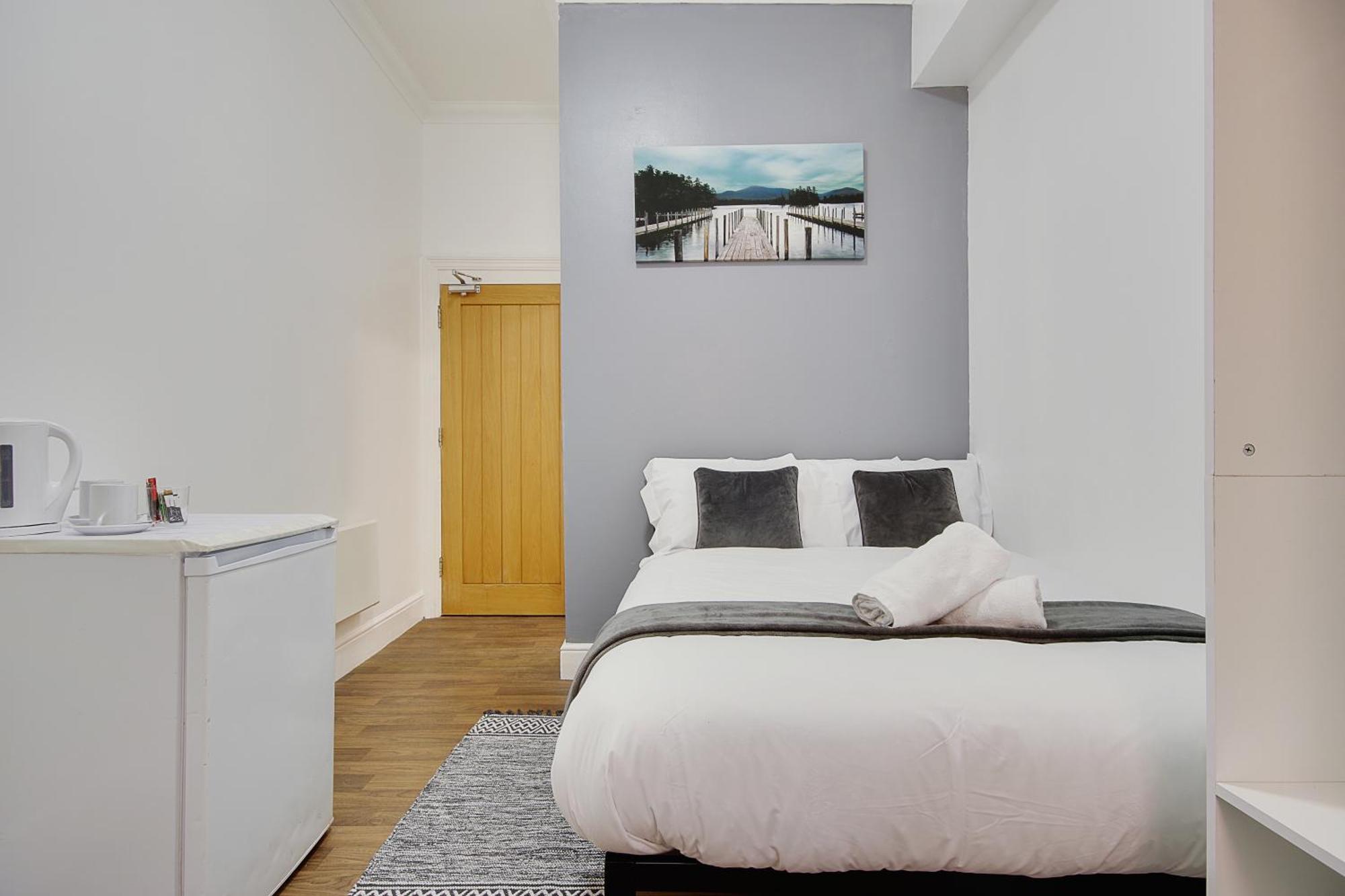 Azure Beach Hotel Bournemouth Ngoại thất bức ảnh
